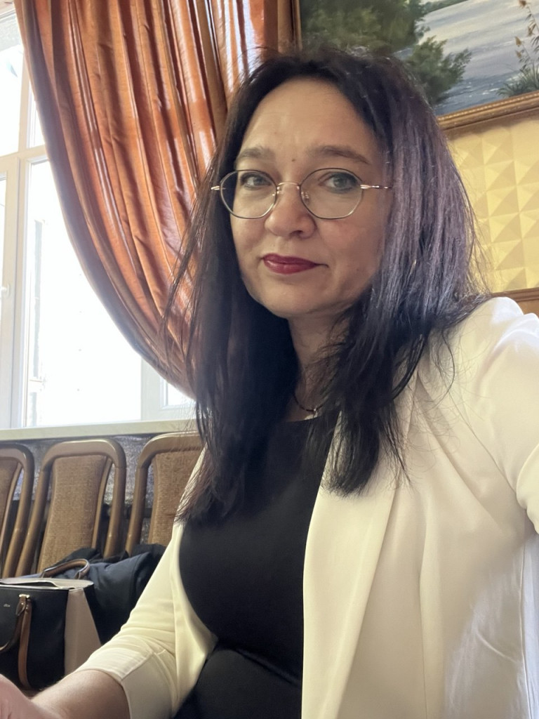 photo_2025-04-28_22-05-00